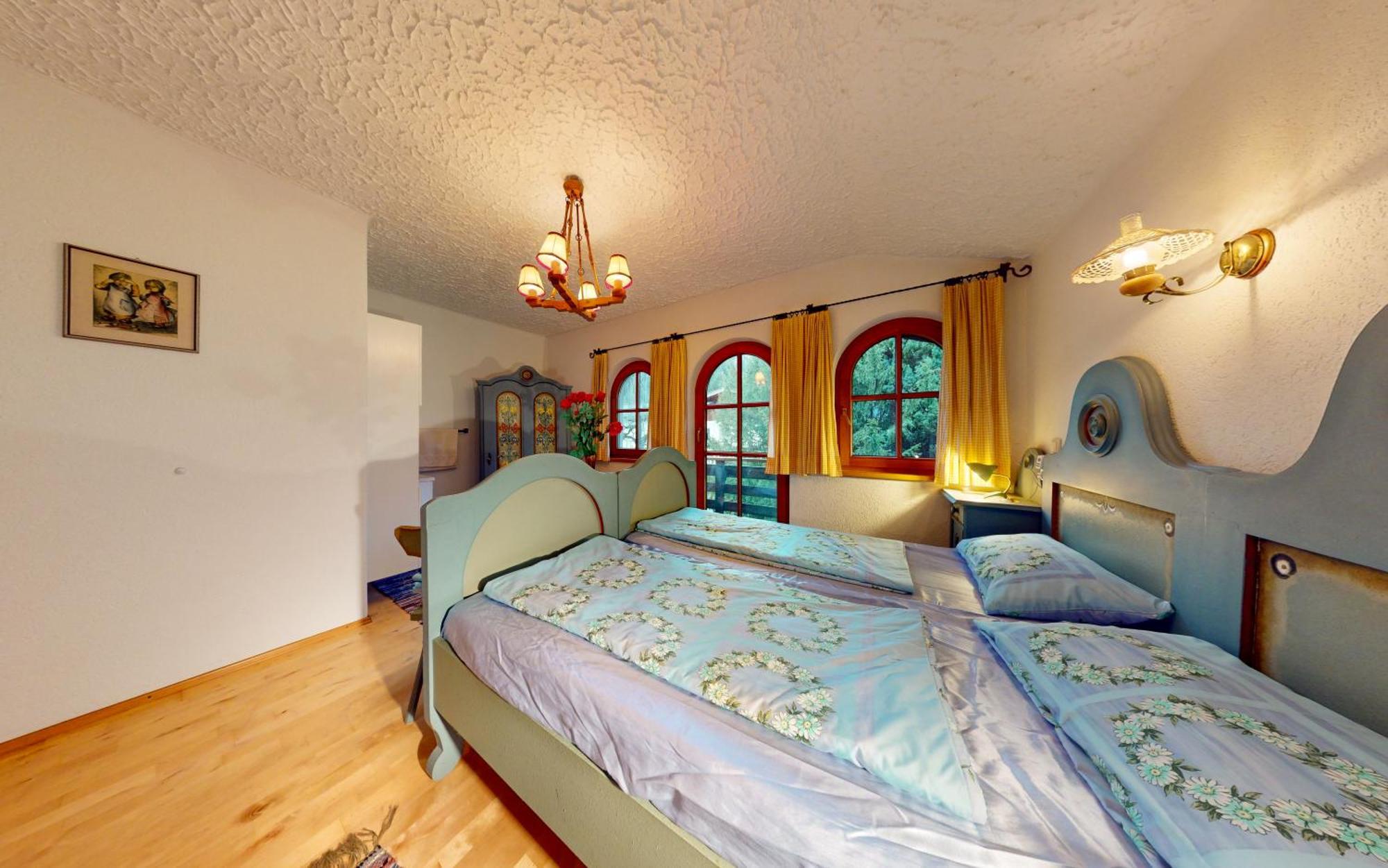 Dorian Apartment *